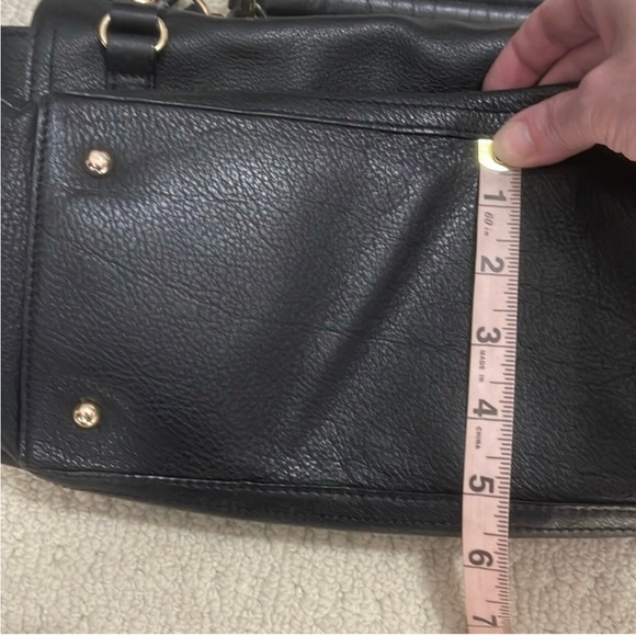 Danier Black Leather Satchel Purse Bag Crossbody Strap - Picture 16 of 16